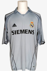 REAL MADRID 2005/06 - RONALDO - THIRD