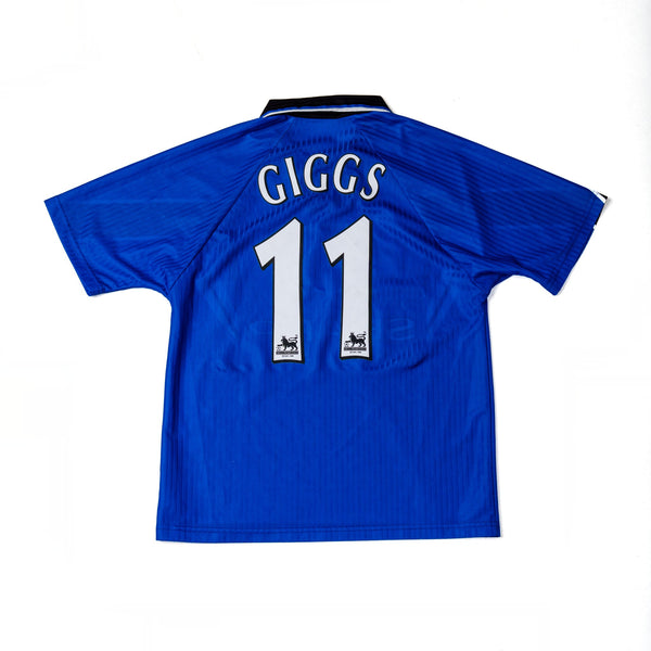 MANCHESTER UNITED 1996/97 - GIGGS #11 - THIRD JERSEY