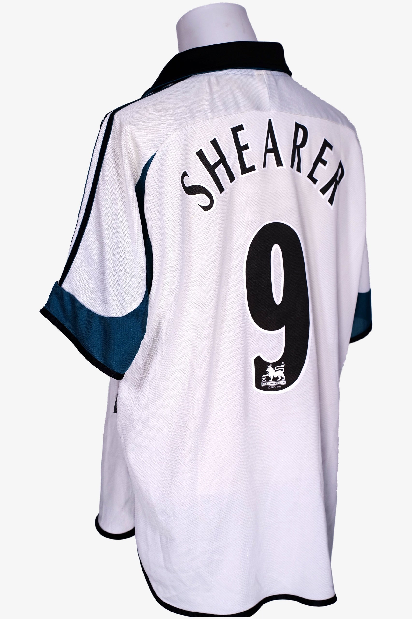 NEWCASTLE UNITED 1999/00 - SHEARER - AWAY