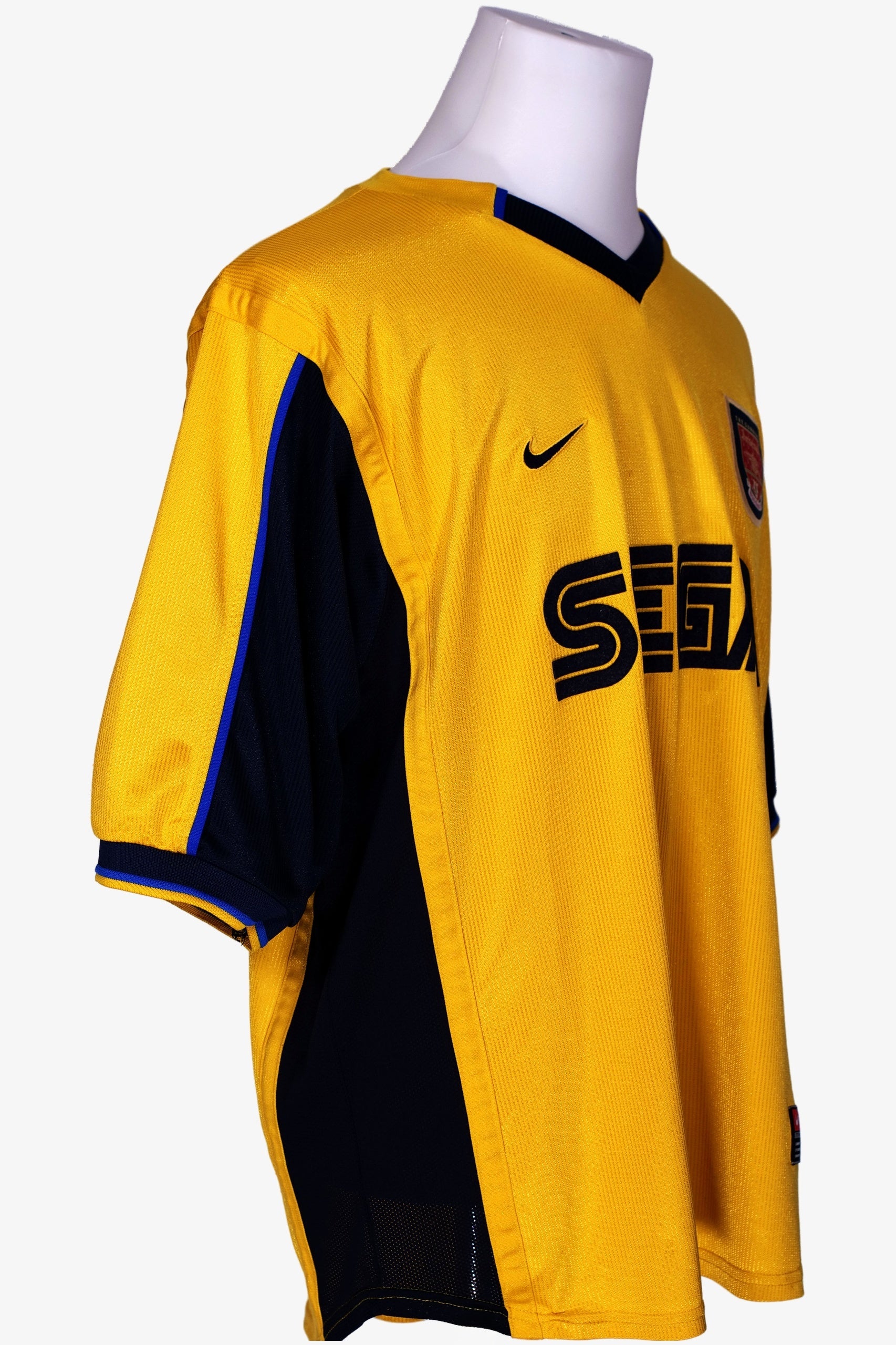 ARSENAL 1999/00 - BERGKAMP - AWAY