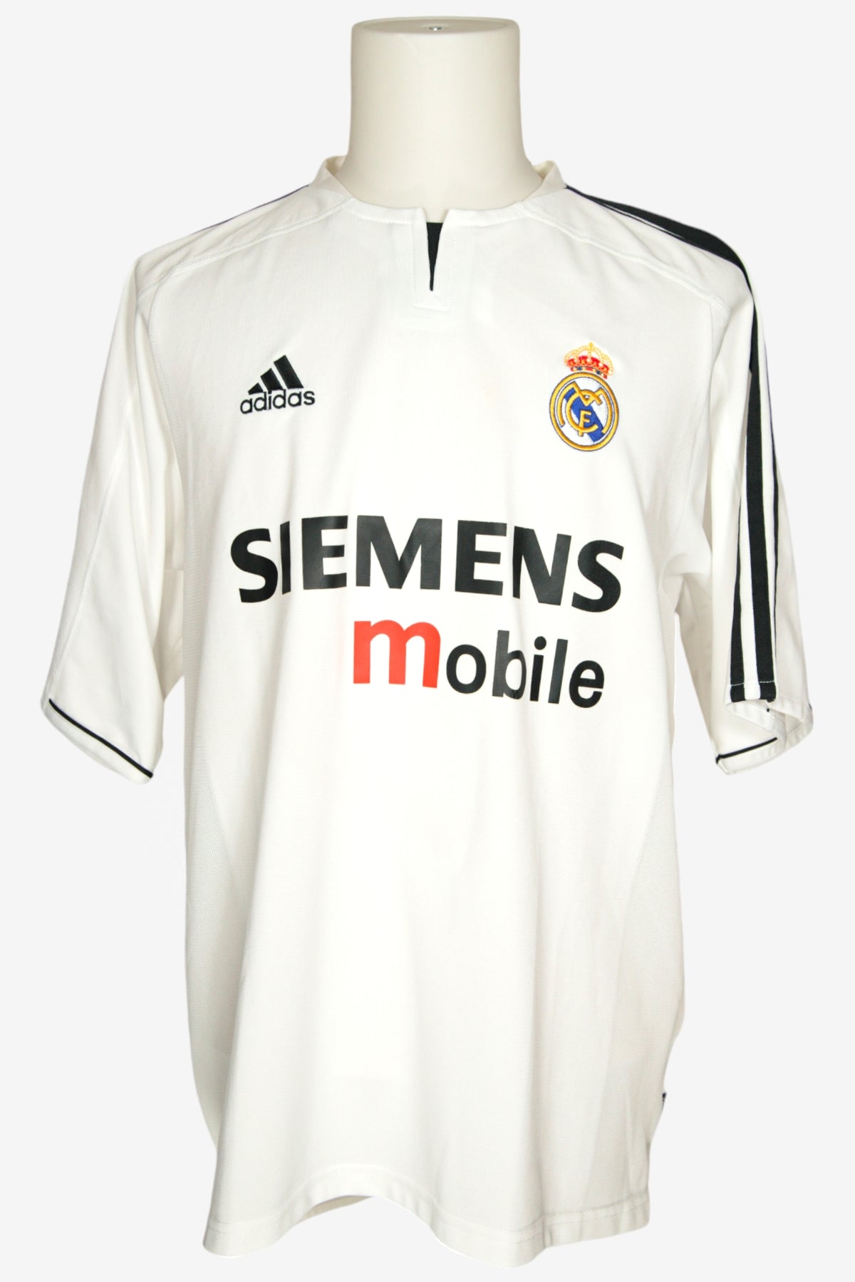 REAL MADRID 2003/04 - HOME - RONALDO
