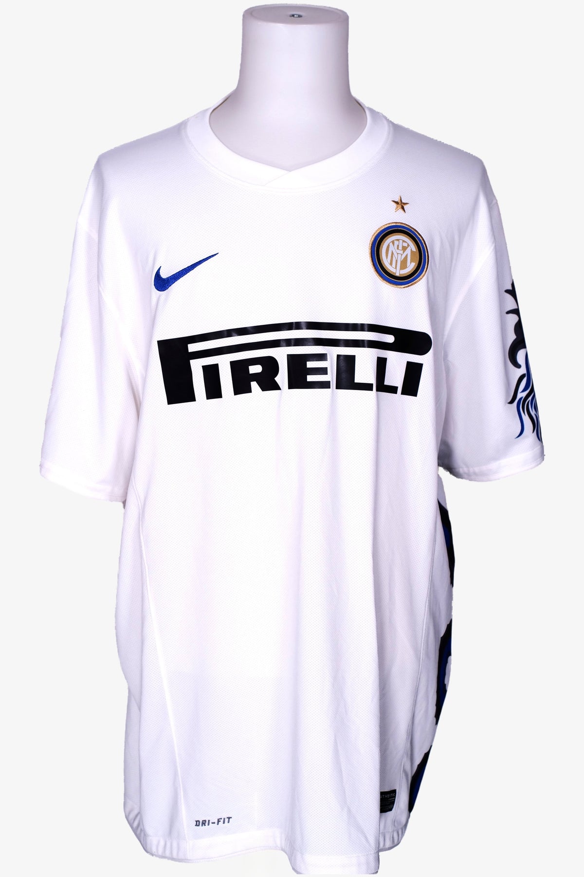INTER 2010/11 - MILITO - AWAY
