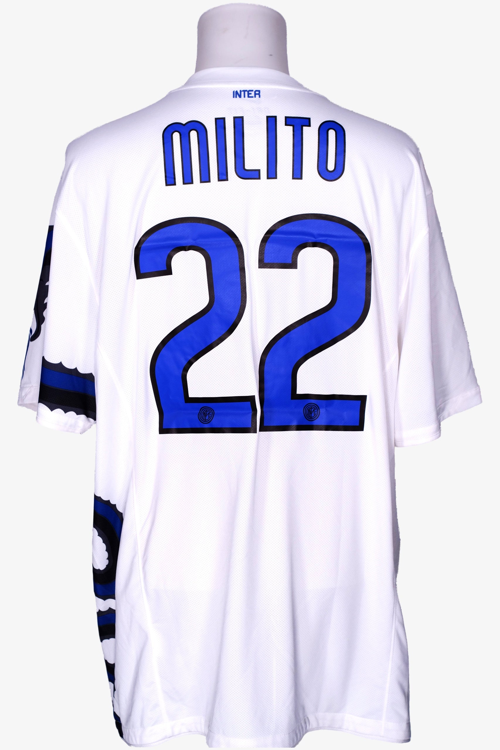 INTER 2010/11 - MILITO - AWAY